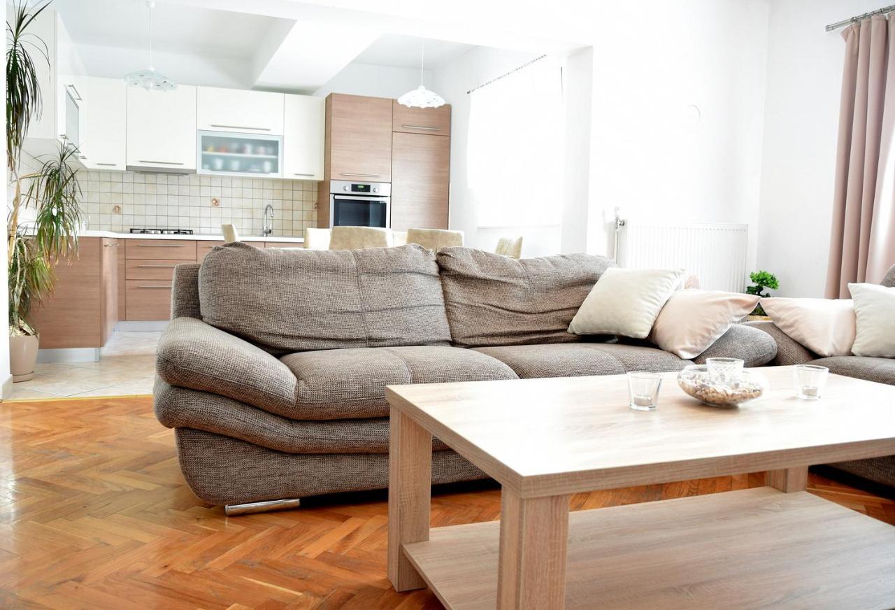 Palit Hills Superior Apartments Luaran gambar