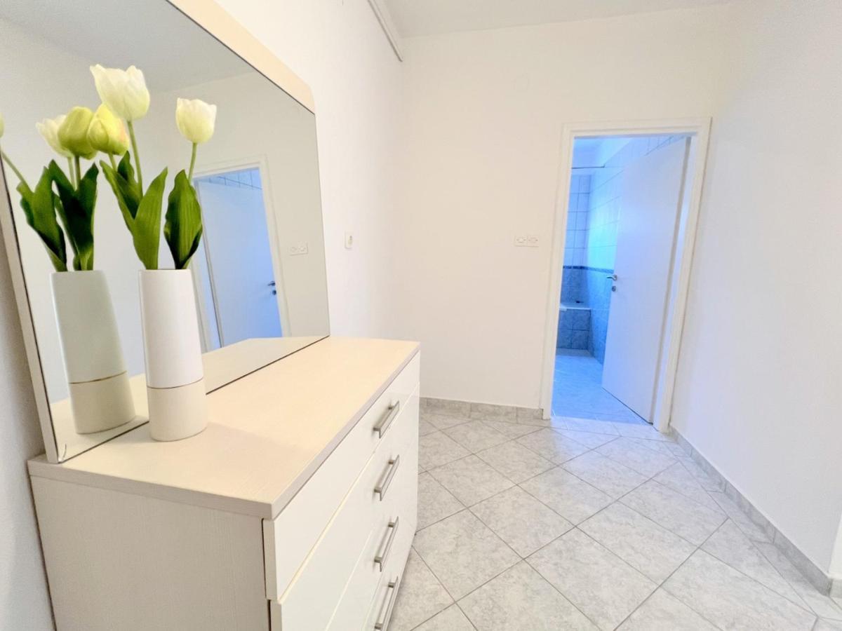 Palit Hills Superior Apartments Luaran gambar